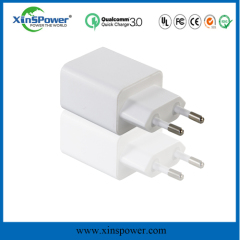 shenzhen xinspower Squared shape hot sales safe high quality us plug QC3.0 safe and quick usb charger