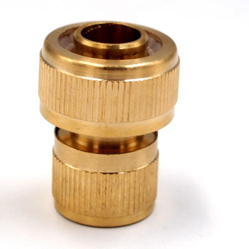 Brass 3/4  snap-in garden coupling for connecting hose.