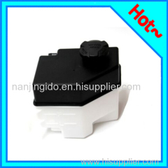 Auto Parts Car Expansion Tank for Hyundai Accent 2006-2011