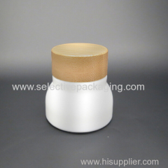 50g opal glass cream jar with bamboo top