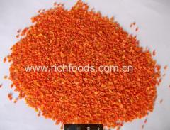 Dehydrated carrot granules dried carrot