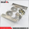 China manufacturer stainless steel solid interior handle door