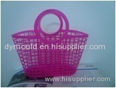 hand basket;hand basket;shopping basket