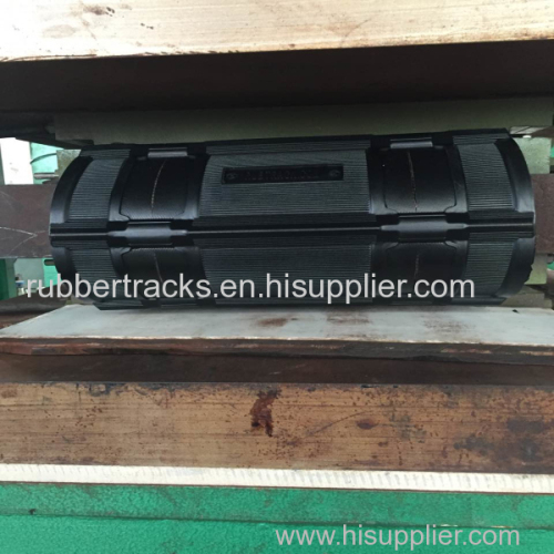 Puyi Rubber Track for Snowmobile with Metal Slider