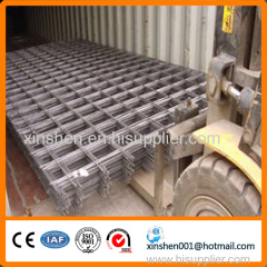 welded wire mesh fence