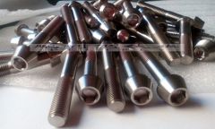 Ti6AL4V Greade 5 DIN 912 titanium Tapered socket cap screws in stock manufacturer