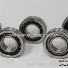 7000 Angular contact ball bearings