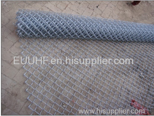 Manufacturer China sport field hot dipped galvanized chain link fence