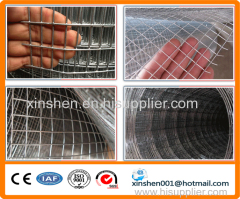 Welded wire mesh cage