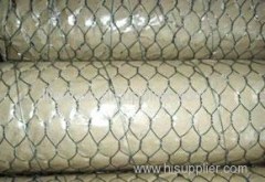 Hot-dipped galvanized or PVC coated hexagonal wire mesh/chicken wire