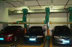 Simple double post hydraulic car lifter