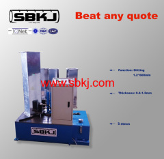 Hydraulic corner binding tube forming machine