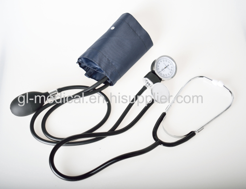 Medical portable aneroid sphygmomanometer with stethoscope