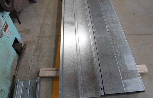 Custom waved plate machining for intelligent parking garage