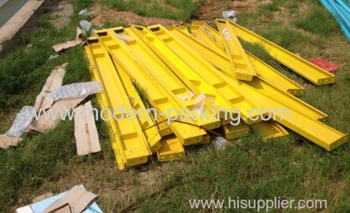 Combined side beams for car loading plate