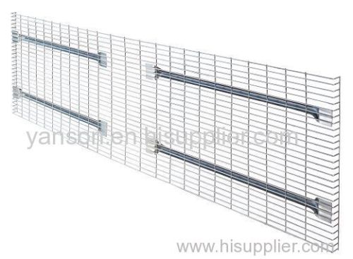 Warehouse storage wire mesh decking used over 4 beams