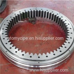 Cylindrical Roller /ball Combined Slewing Bearing With An Internal Gear