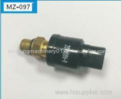 Excavator spare parts HYUNDAI R200/210-5 Pressure Switch