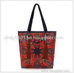 Factory Wholesale Fashion Tassel Handbag Embroidered Handbag