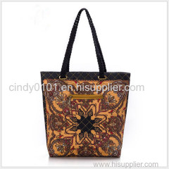 Factory Wholesale Fashion Tassel Handbag Embroidered Handbag