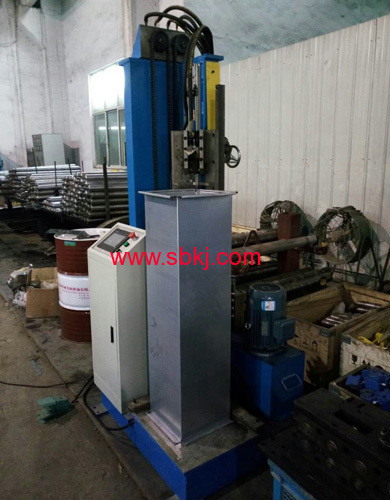 square duct seam closing machine