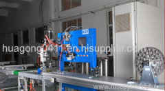 Strip feeding foaming machine