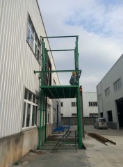 Rail-type car lift platform in construction site