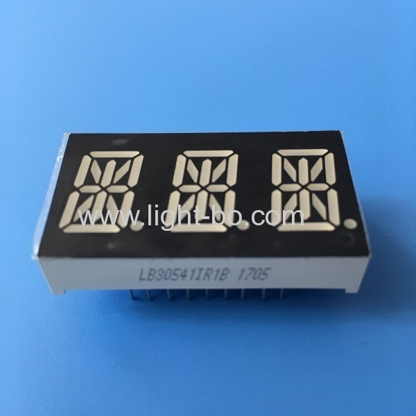 Dreifach-Ziffer 0.54 "gemeinsame Anode super rot 14 Segment LED-Anzeige für digitale Anzeige