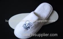 luxury customised disposable velour hotel slipper with embroidery