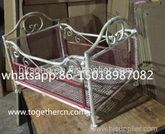 wholesale baby photo props rustic metal bed