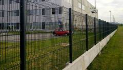 3D Welded Wire Fence With V Beams Is More Firm and Attractive