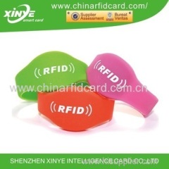 13.56Mhz high frequency silicone writstband