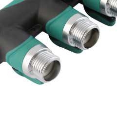 Plastic garden hose 4-way splitter