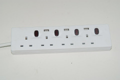 4 way UK electrical extension socket with individual switch