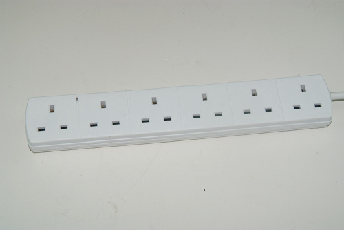 Universal 5 ways one switch electric extension uk socket with power cord