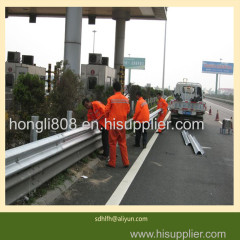 Best Price for Road Corrugated Beam Barrier/Guardrail plate