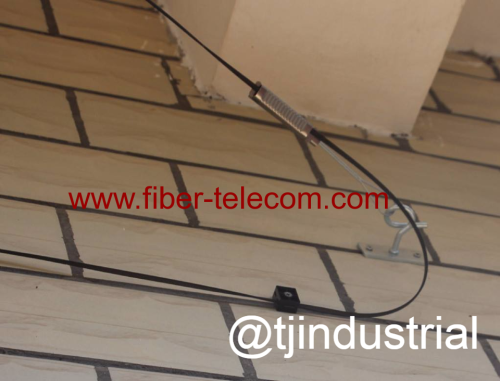 FTTH Drop Wire Anchoring Clamp