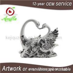 Silver Resin Swans Kissing Lovers Sculpture For Sale And Wedding