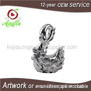 Personalized Resin Swans Sculpture In Pair For Wedding Souvenir And Gifts