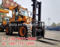 Forklift in the first heavy 5 tons of off-road truck forklift