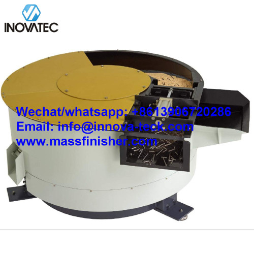 Vibratory dryer with heating element Vibratory drier