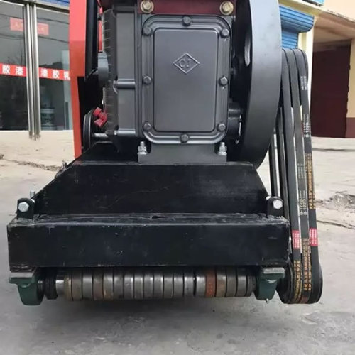 Petrol Concrete Cutting Machine