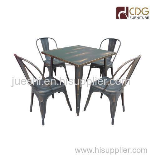 The Metal Dining table
