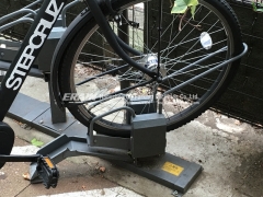 Smart bike rack with lock