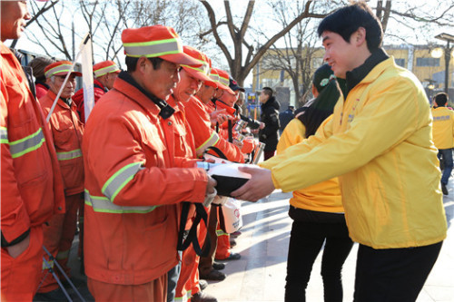 Desay SV Love and Care Street Cleaners Program CSR