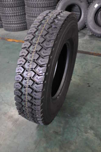 Hot sale high quality low prices 315/80R22.5 11R22.5 radial truck tyre