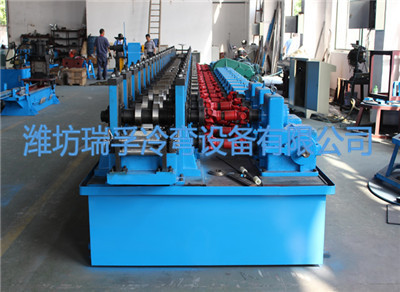 China Elevator guide rail roll forming machine supplier/production line