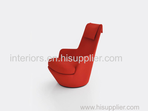 Hi turn lounge chair