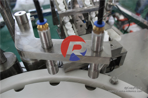 Sterile Eye Drop Filling and Capping Machine 