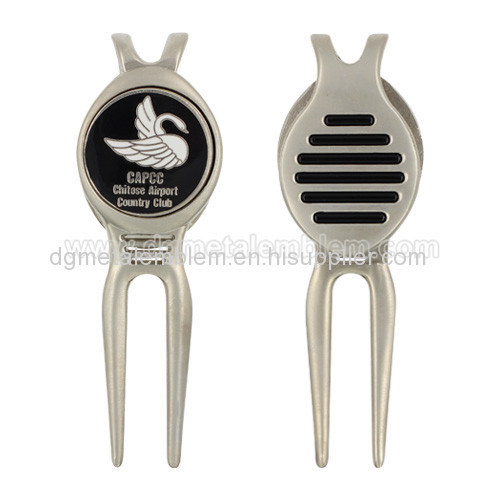 Zinc alloy golf divot existing tool